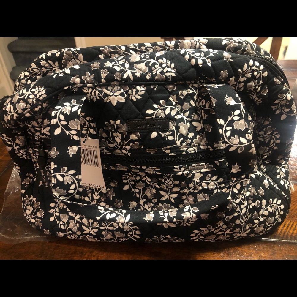 Vera Bradley Compact Traveler Bag - NWT